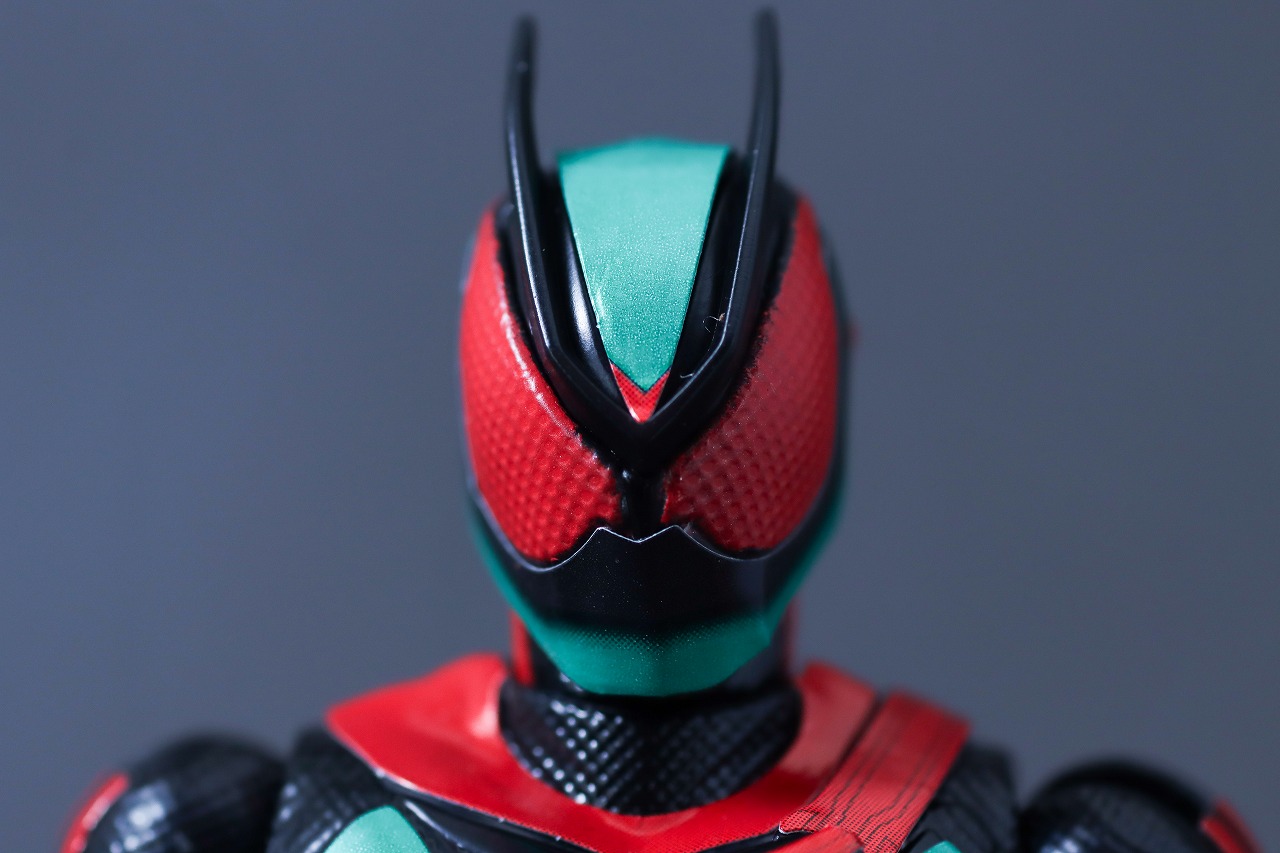 装動　仮面ライダーゼッツ フィジカムインパクト　本体