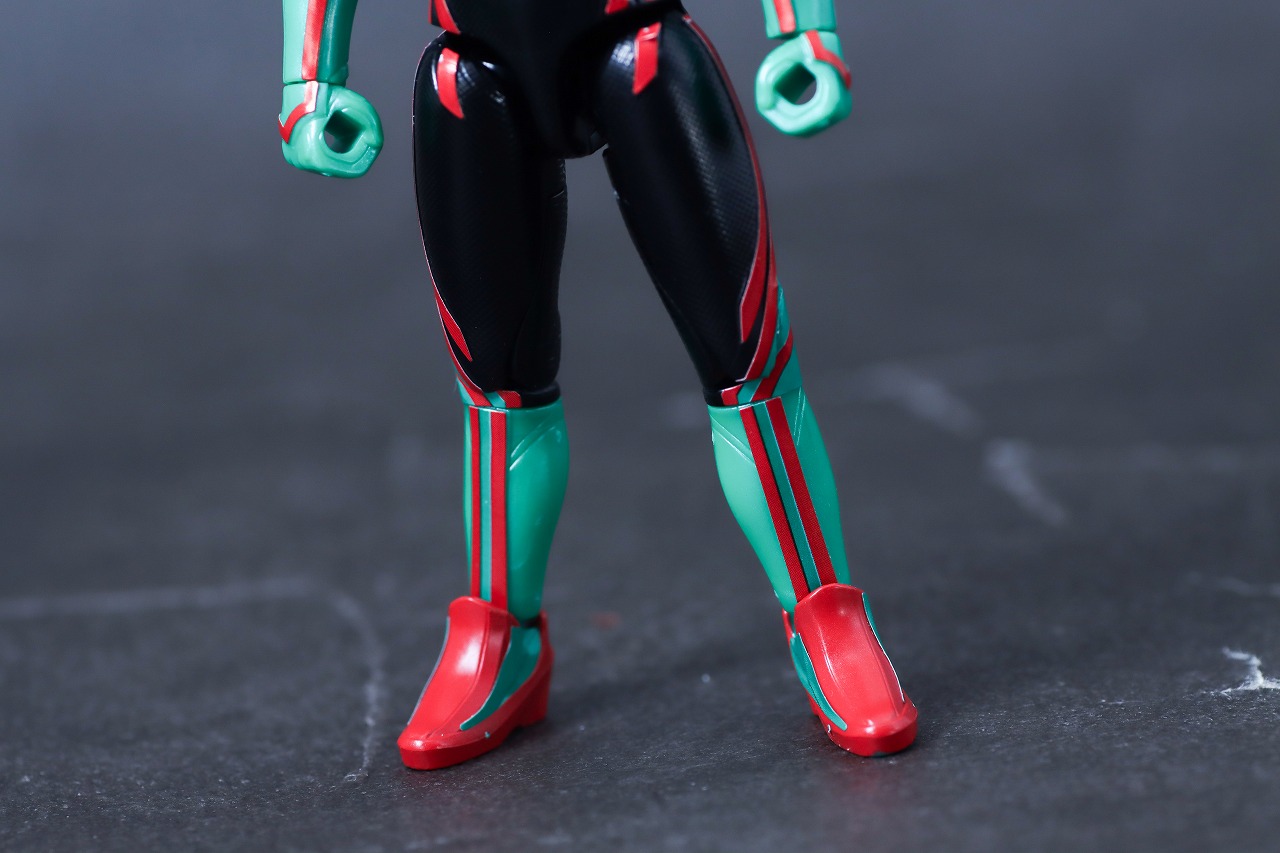 装動　仮面ライダーゼッツ フィジカムインパクト　本体