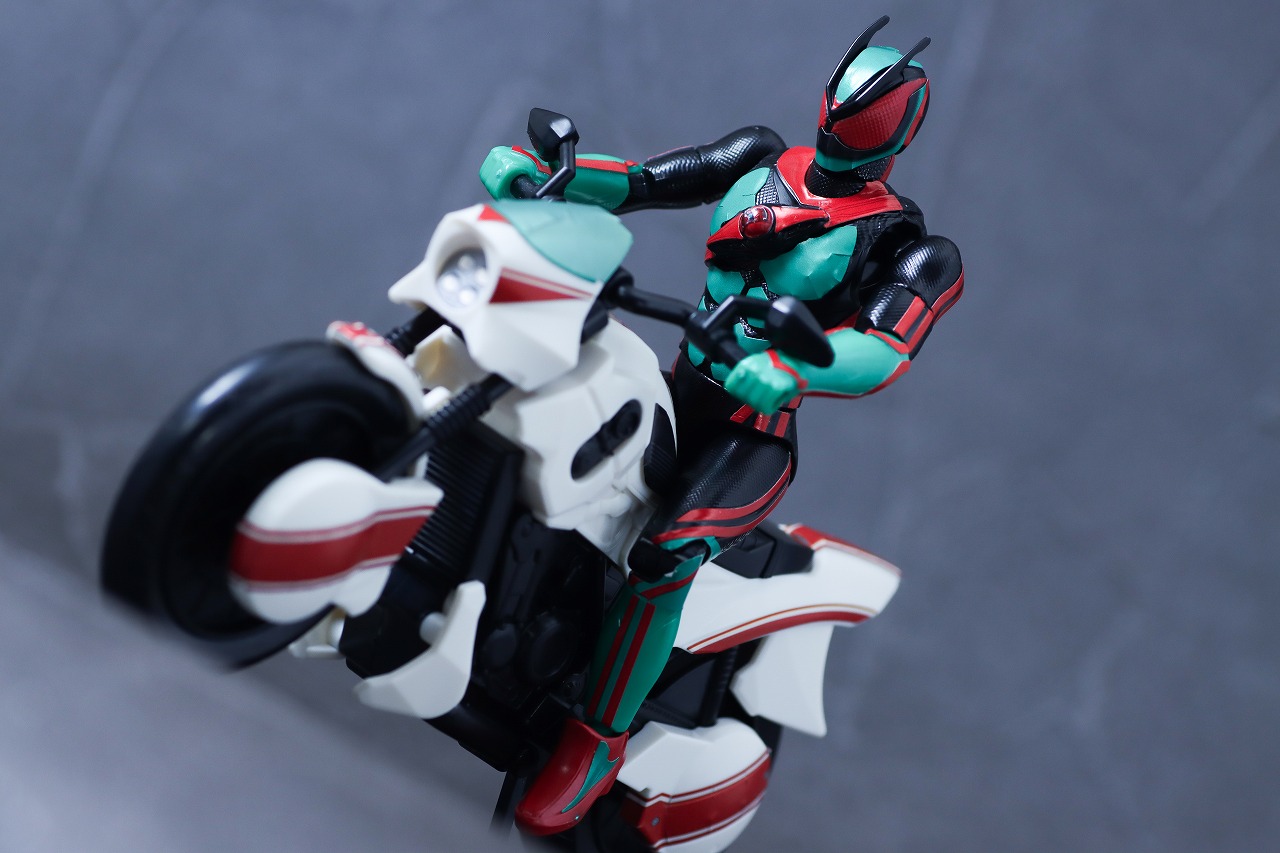 装動　仮面ライダーゼッツ フィジカムインパクト&コードゼロイダー　レビュー　アクション