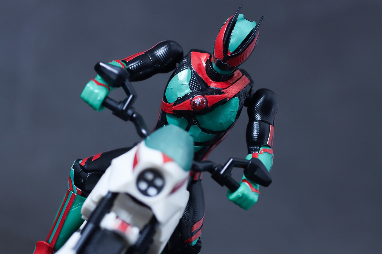 装動　仮面ライダーゼッツ フィジカムインパクト&コードゼロイダー　レビュー　アクション