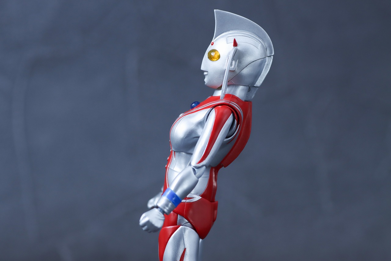 S.H.フィギュアーツ　ウルトラの母　レビュー　可動範囲