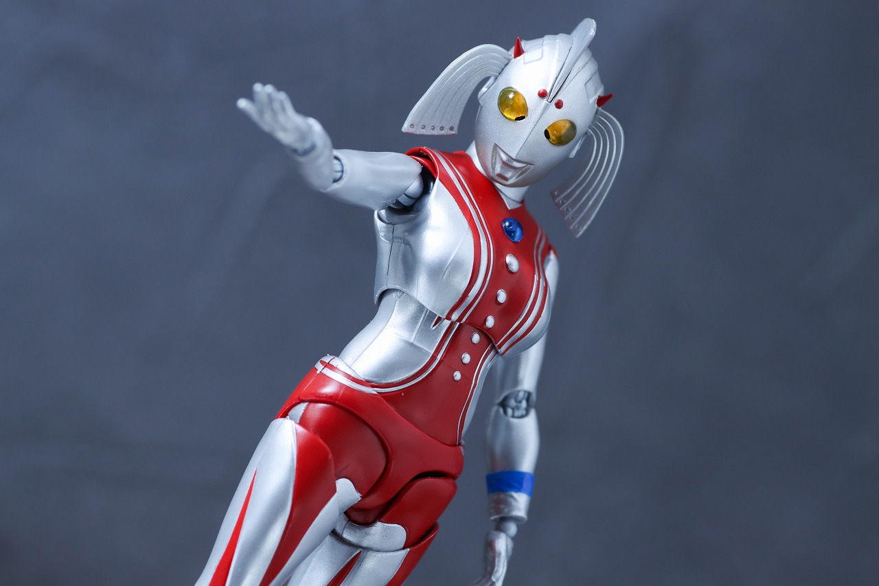 S.H.フィギュアーツ　ウルトラの母　レビュー　アクション