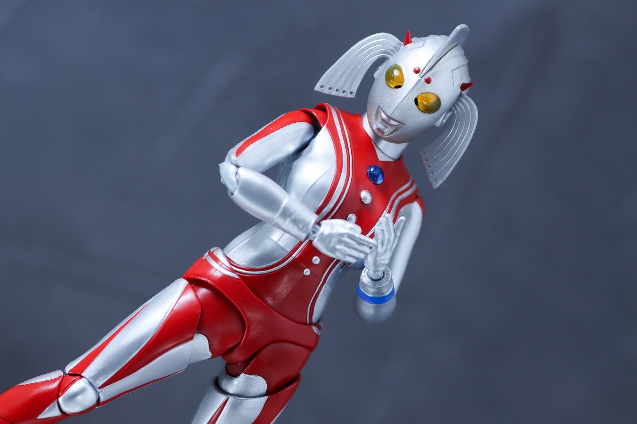 S.H.フィギュアーツ　ウルトラの母　レビュー　アクション