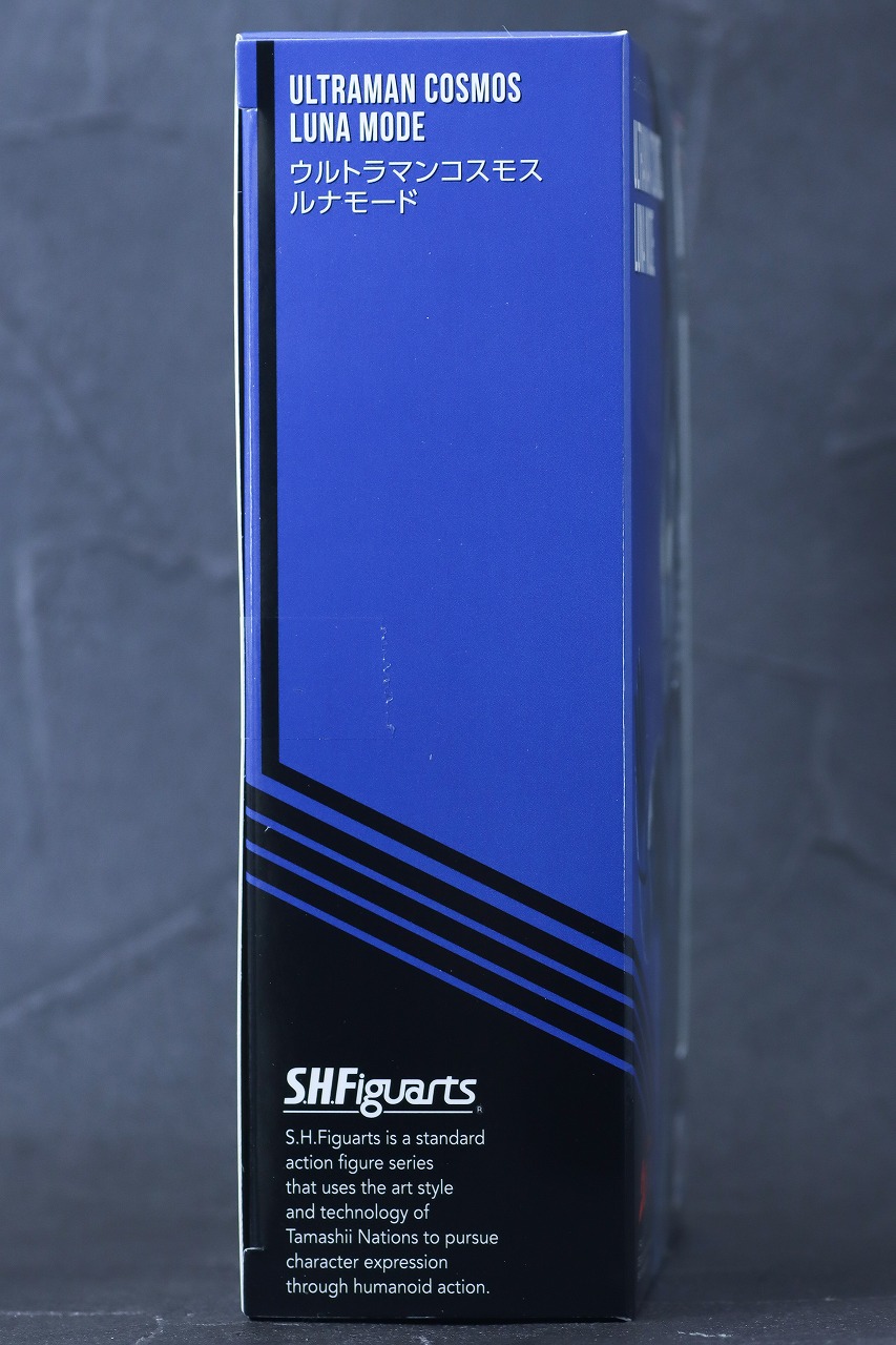 S.H.フィギュアーツ　ウルトラマンコスモス ルナモード　レビュー　パッケージ