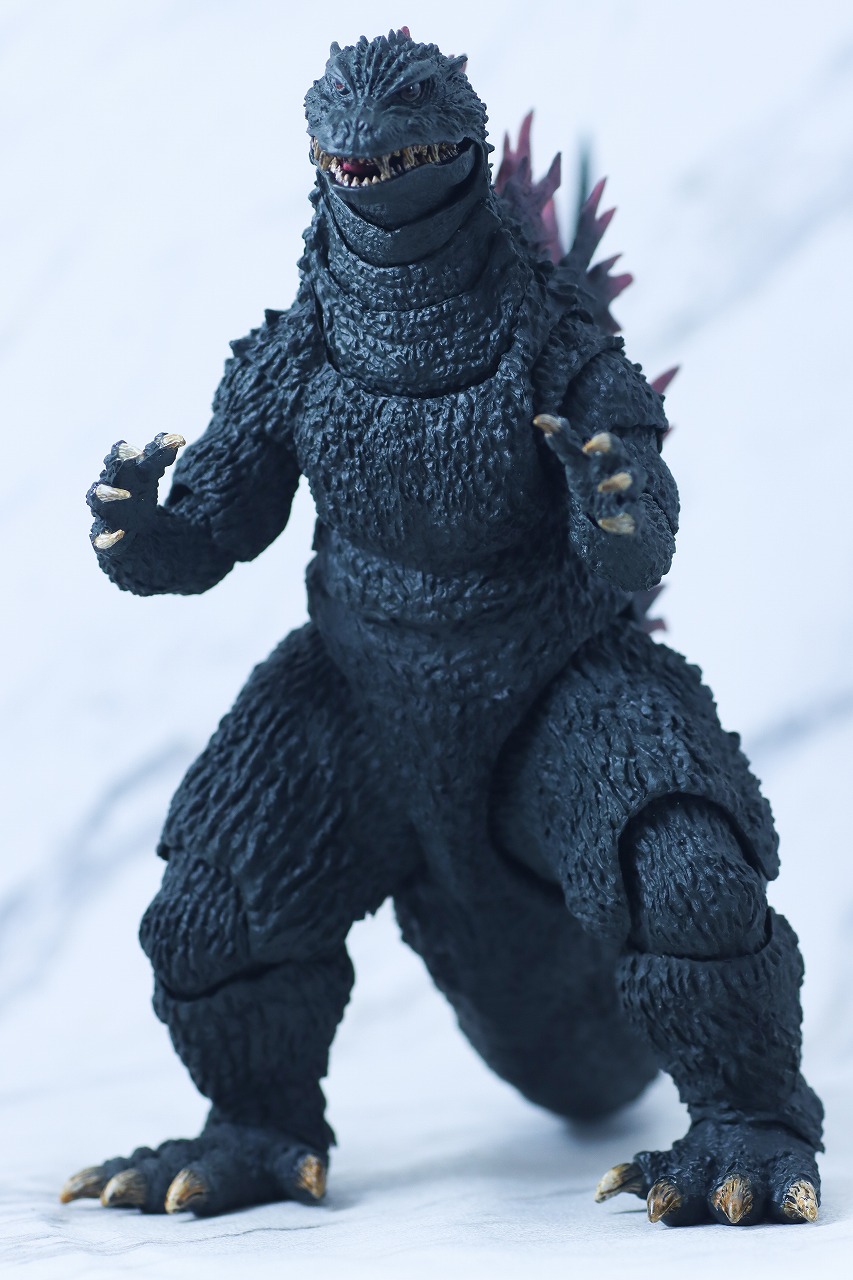 S.H.モンスターアーツ　ゴジラ（2000／G消滅作戦）　レビュー　本体