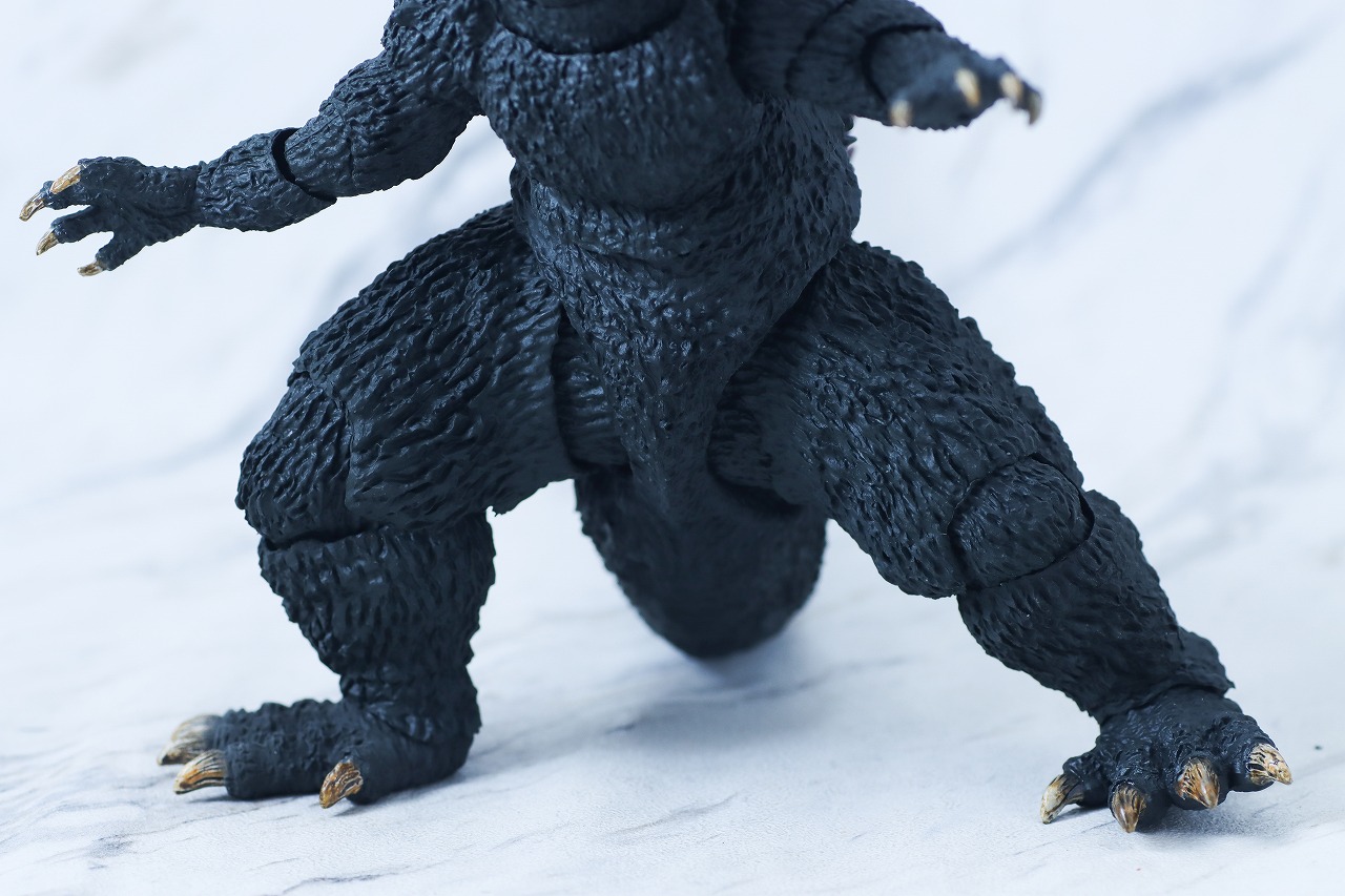 S.H.モンスターアーツ　ゴジラ（2000／G消滅作戦）　レビュー　可動範囲