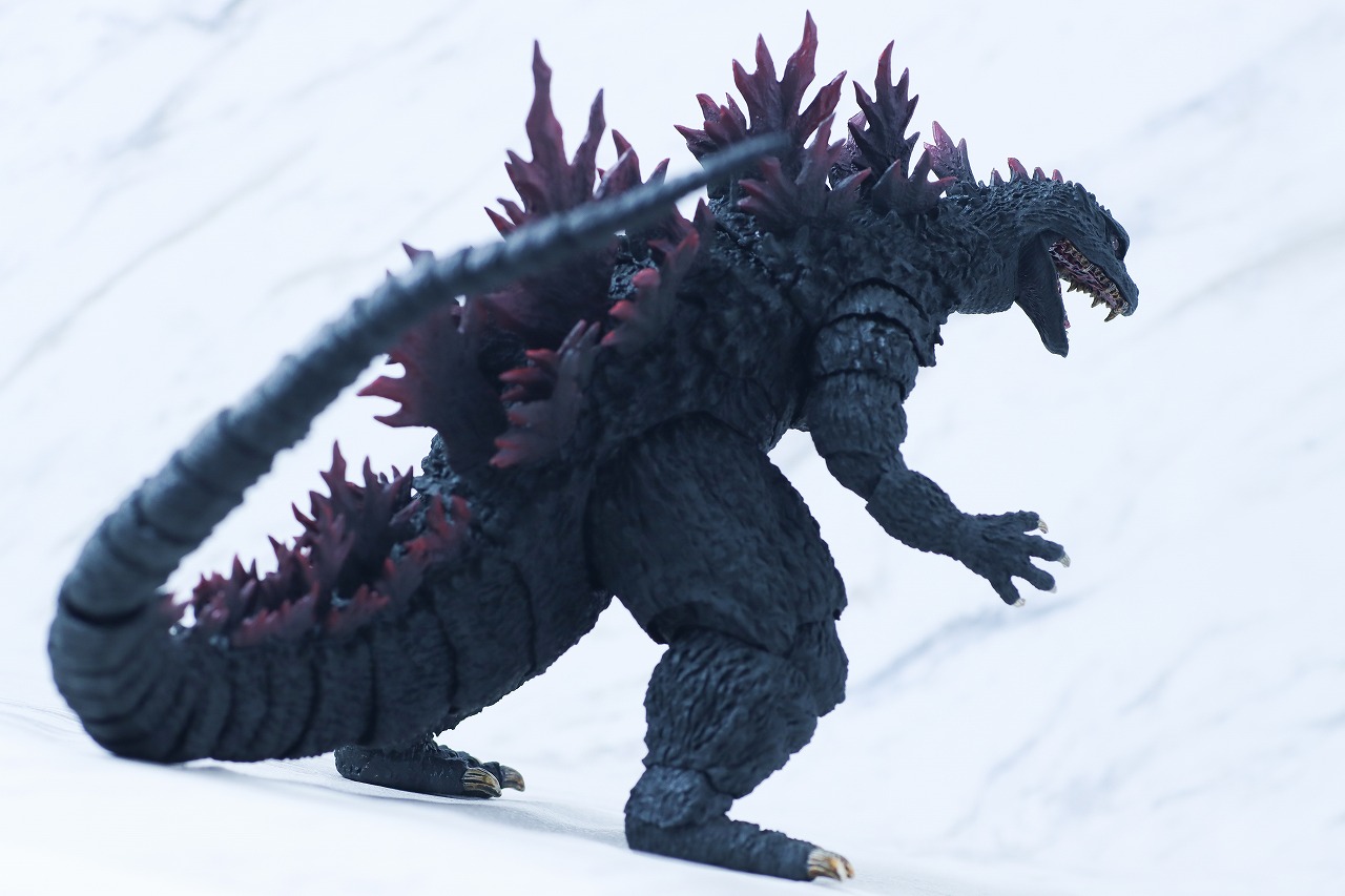 S.H.モンスターアーツ　ゴジラ（2000／G消滅作戦）　レビュー　アクション