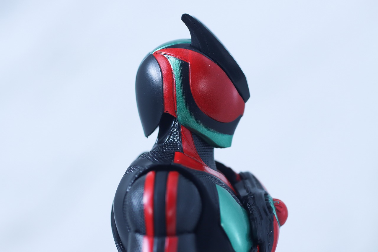 仮面ライダーアクションフィギュア　仮面ライダーゼッツ フィジカムインパクト　レビュー　本体