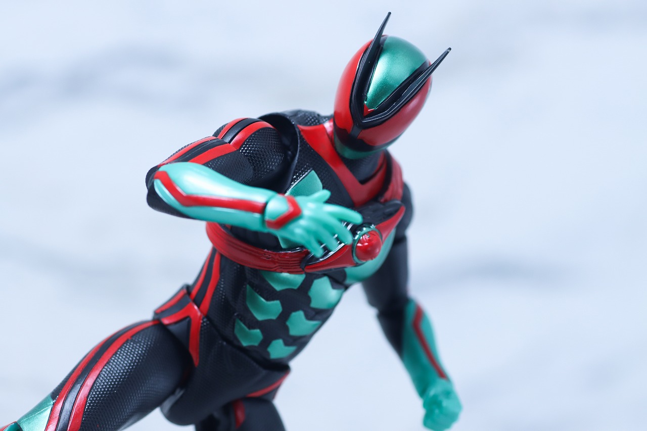 仮面ライダーアクションフィギュア　仮面ライダーゼッツ フィジカムインパクト　レビュー　アクション