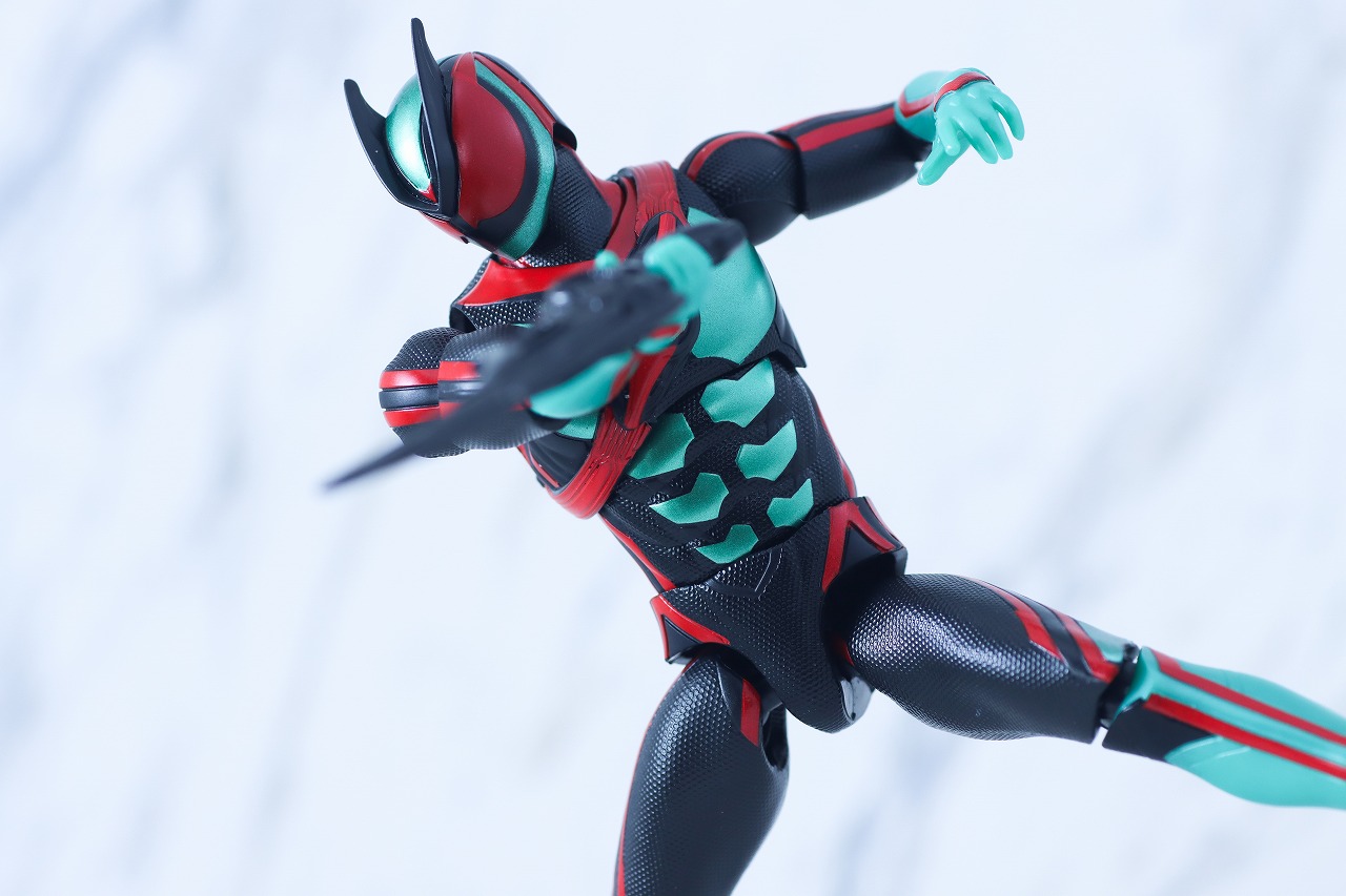 仮面ライダーアクションフィギュア　仮面ライダーゼッツ フィジカムインパクト　レビュー　アクション