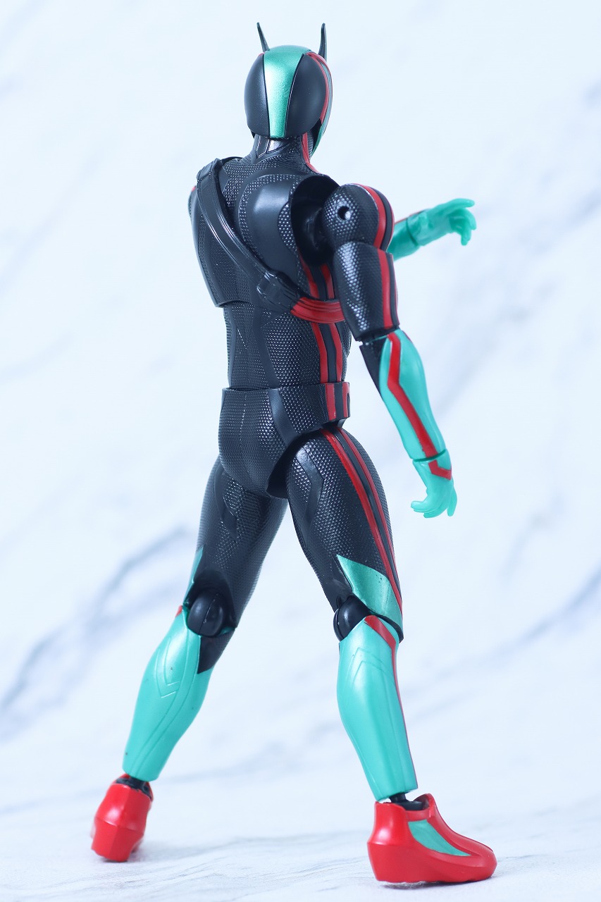 仮面ライダーアクションフィギュア　仮面ライダーゼッツ フィジカムインパクト　レビュー　本体