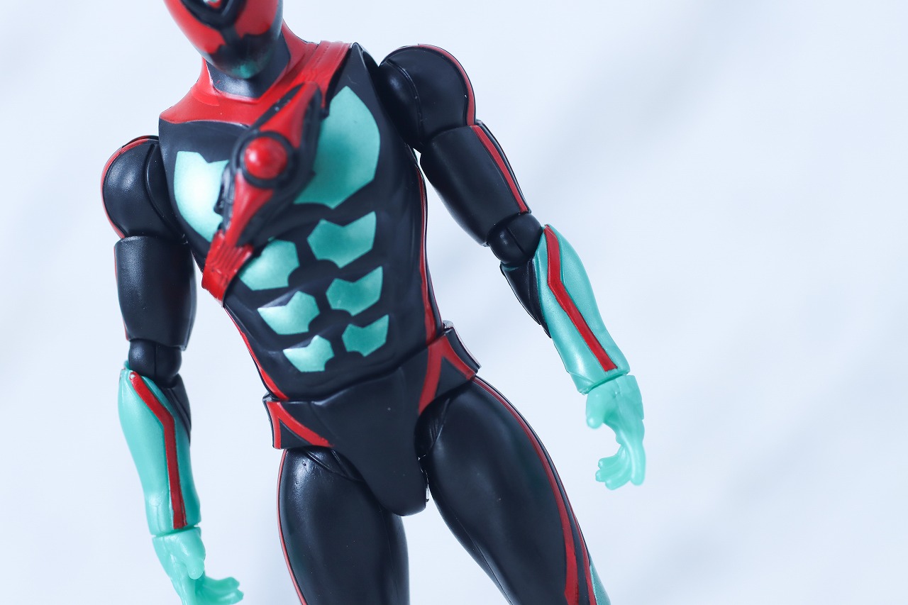 仮面ライダーアクションフィギュア カプセムチェンジコレクション　仮面ライダーゼッツ フィジカムセット　レビュー　本体