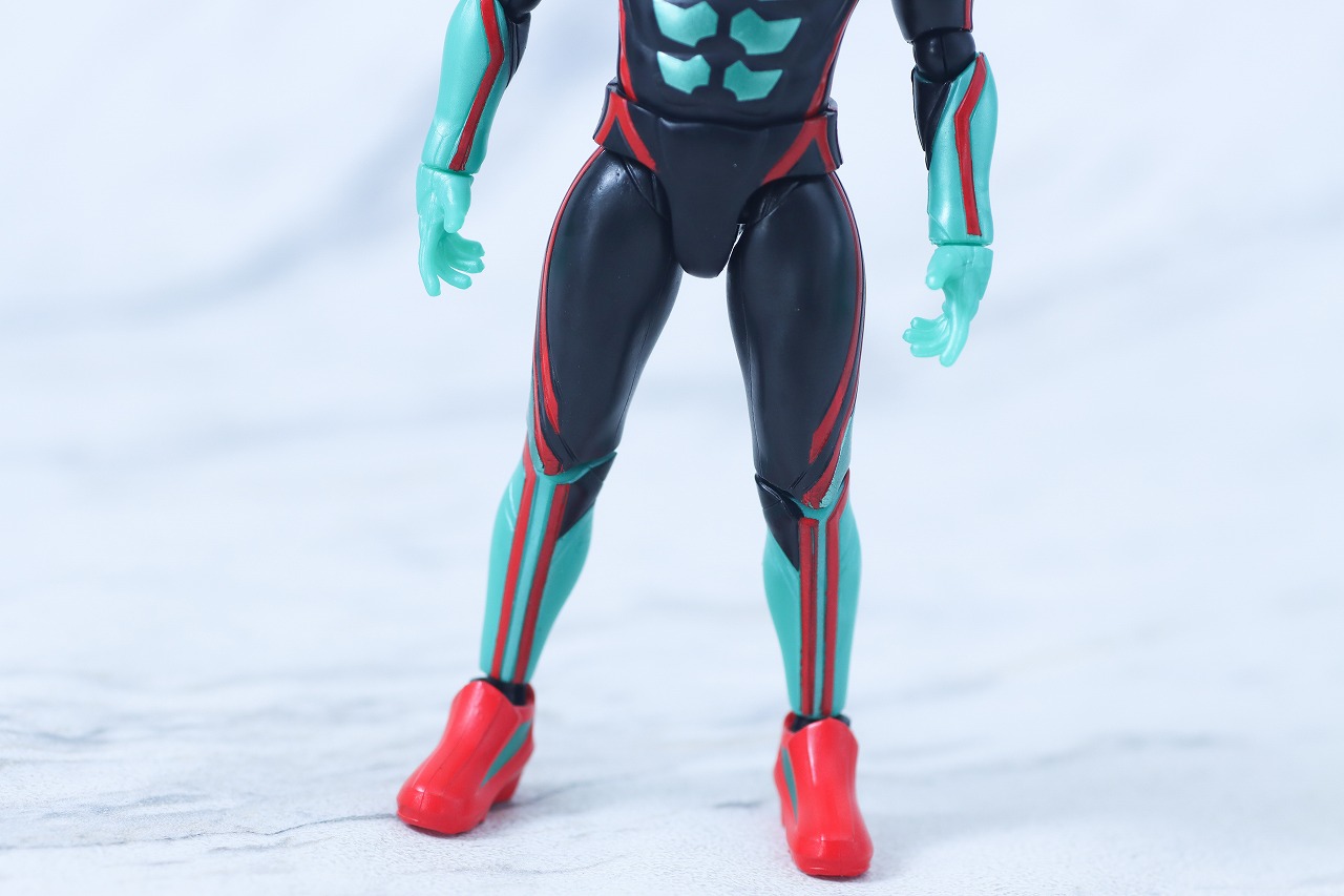 仮面ライダーアクションフィギュア カプセムチェンジコレクション　仮面ライダーゼッツ フィジカムセット　レビュー　本体