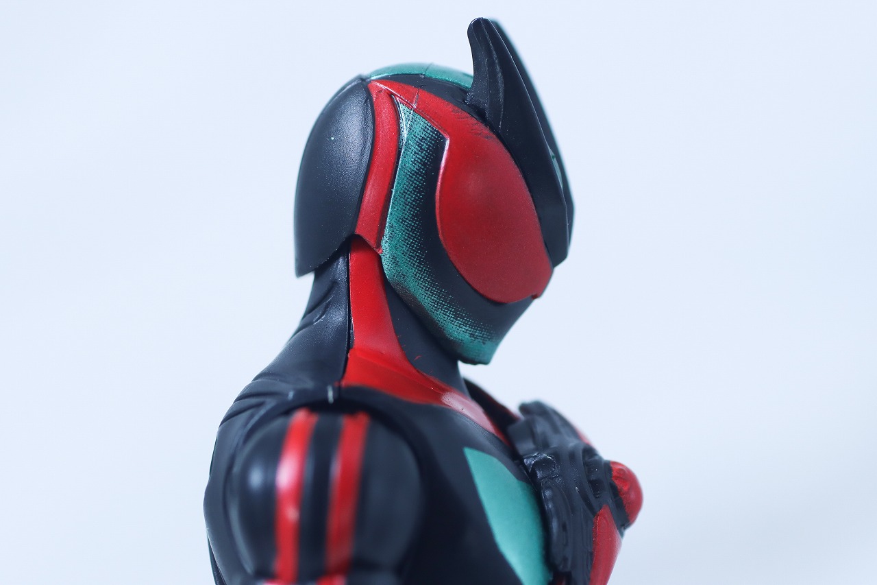仮面ライダーアクションフィギュア カプセムチェンジコレクション　仮面ライダーゼッツ フィジカムセット　レビュー　本体