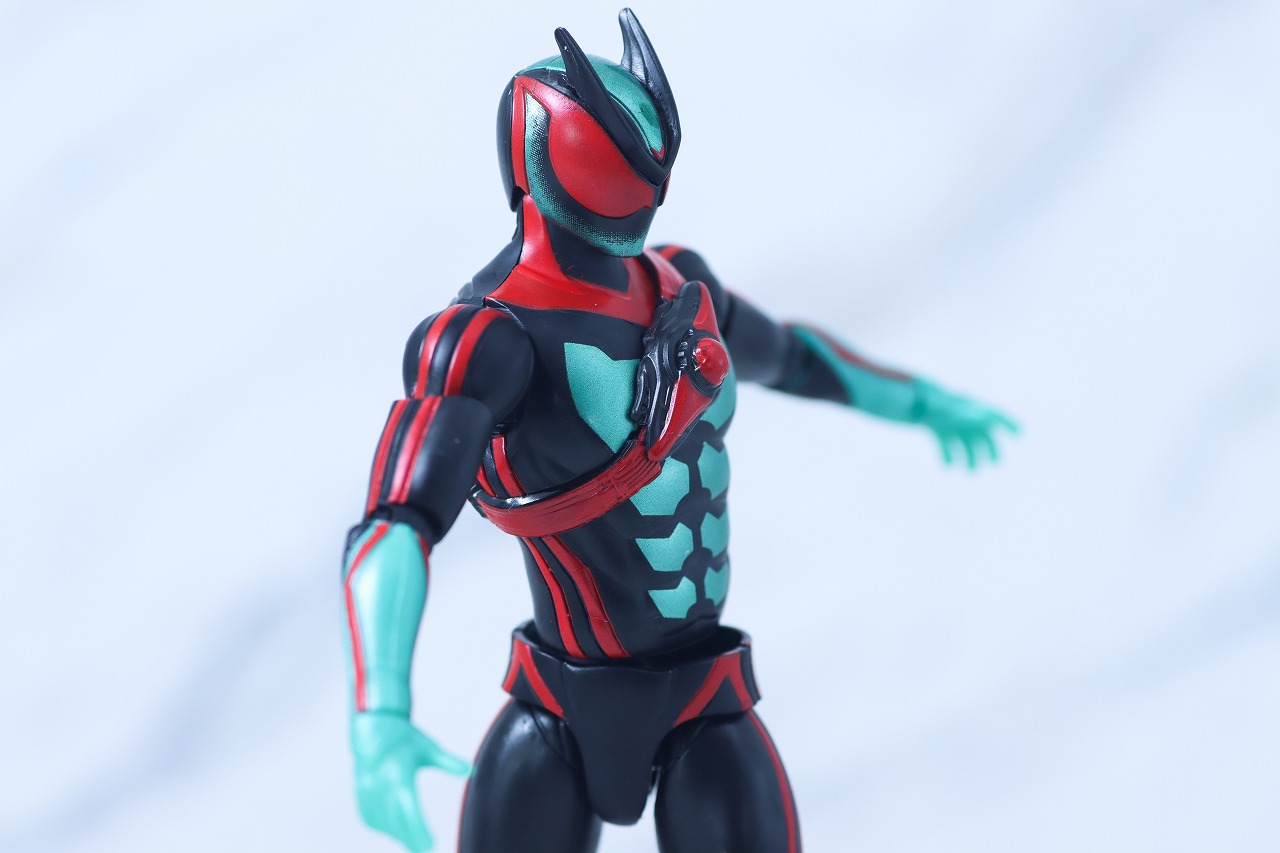仮面ライダーアクションフィギュア カプセムチェンジコレクション　仮面ライダーゼッツ フィジカムセット　レビュー　可動範囲