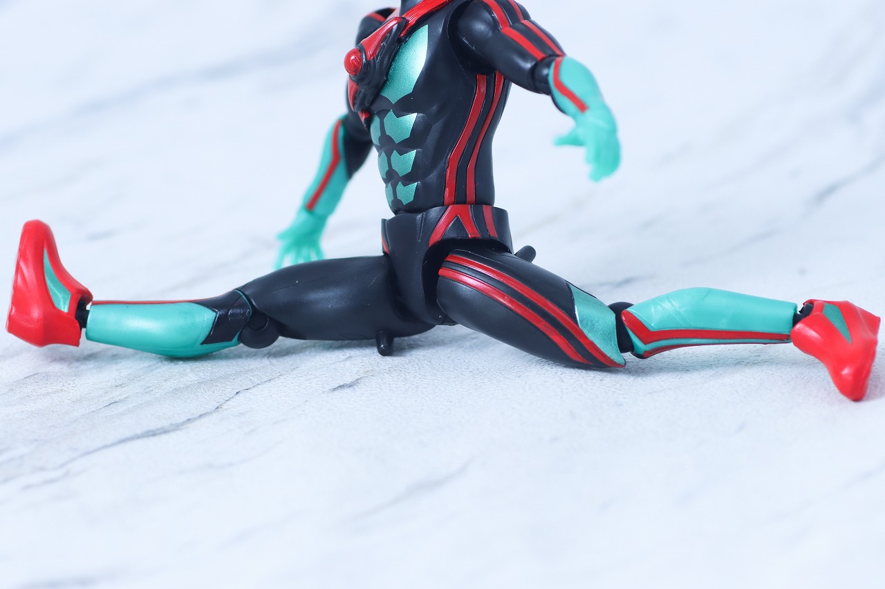 仮面ライダーアクションフィギュア カプセムチェンジコレクション　仮面ライダーゼッツ フィジカムセット　レビュー　可動範囲