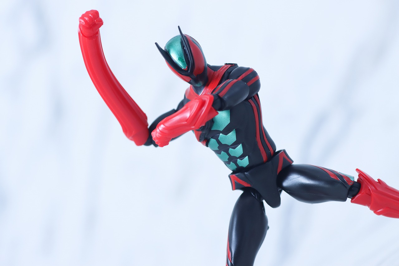 仮面ライダーアクションフィギュア カプセムチェンジコレクション　仮面ライダーゼッツ フィジカムセット　レビュー　アクション　フィジカムトランスフォーム