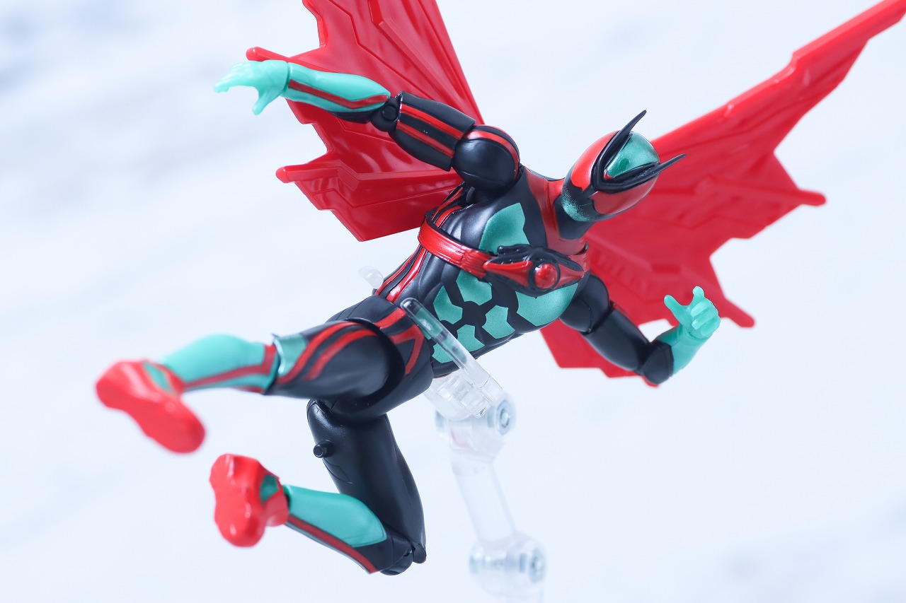 仮面ライダーアクションフィギュア カプセムチェンジコレクション　仮面ライダーゼッツ フィジカムセット　レビュー　アクション　フィジカムウイング