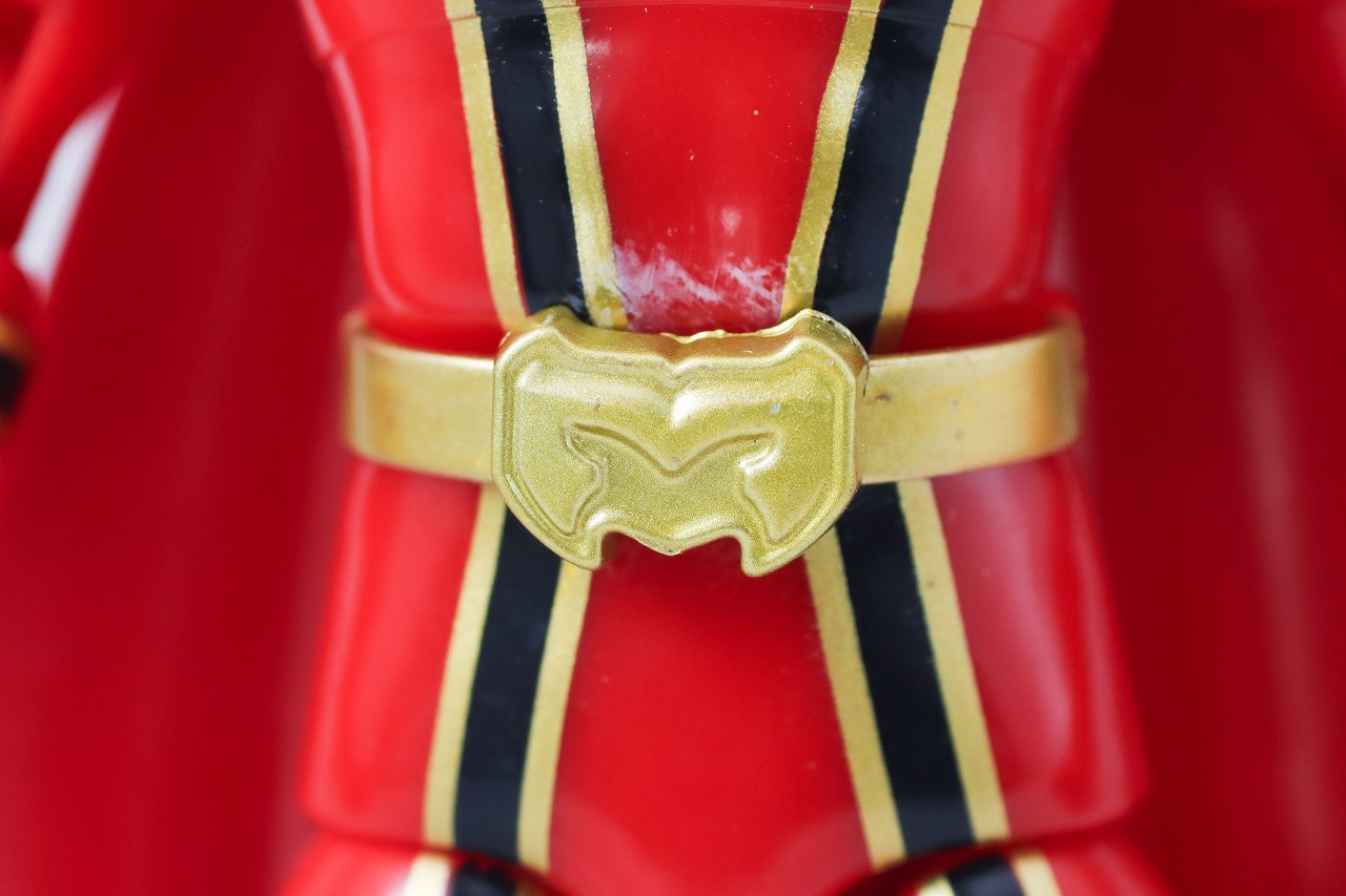 アクションヒーロー　マジレッド　レビュー　本体