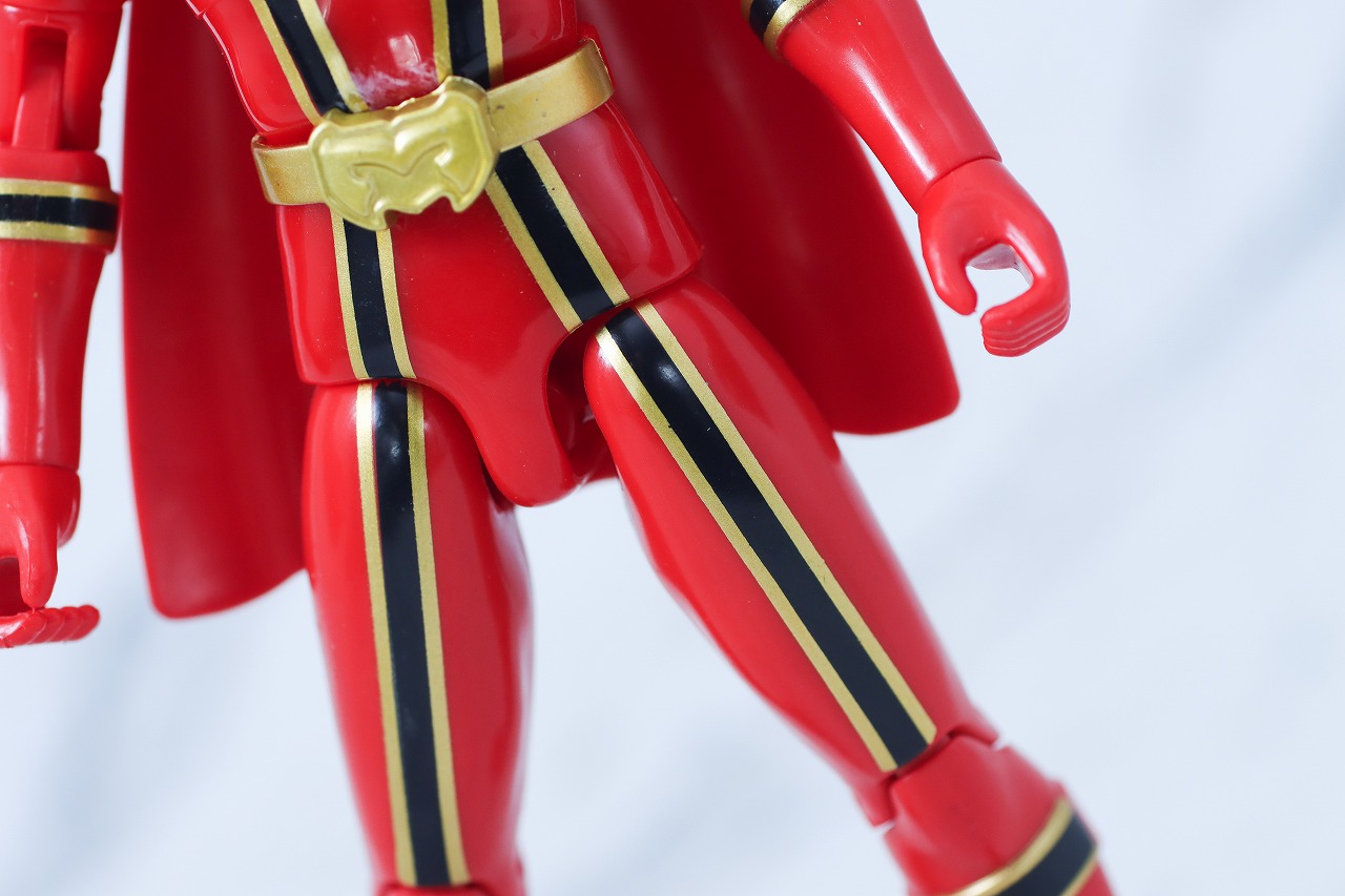 アクションヒーロー　マジレッド　レビュー　本体