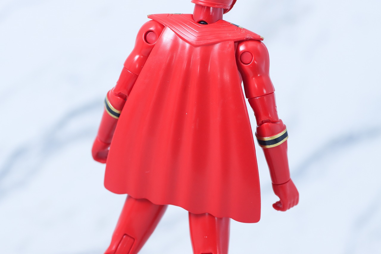 アクションヒーロー　マジレッド　レビュー　本体