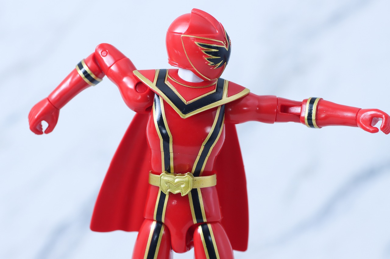 アクションヒーロー　マジレッド　レビュー　可動範囲