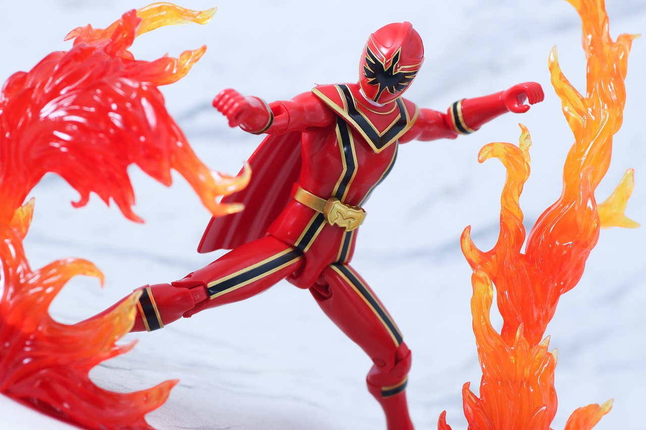 アクションヒーロー　マジレッド　レビュー　アクション