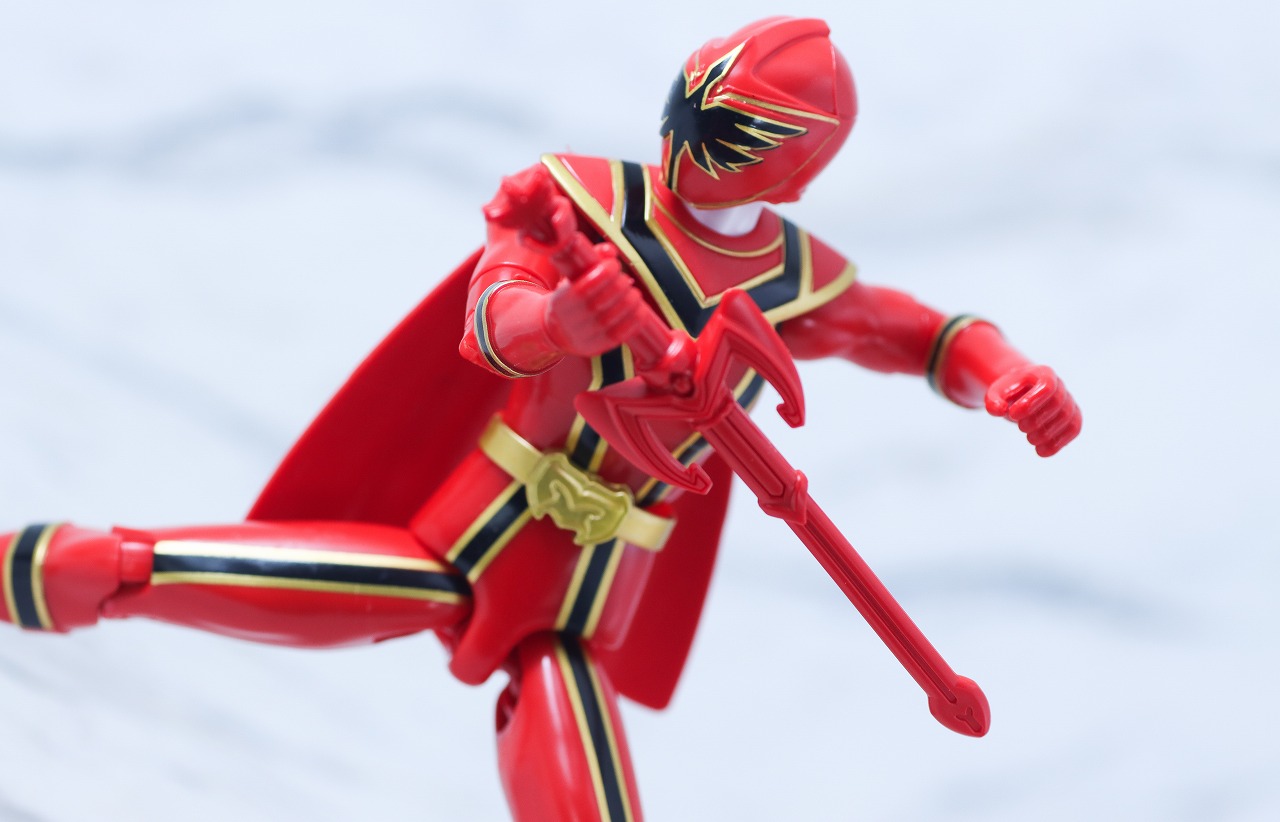 アクションヒーロー　マジレッド　レビュー　アクション