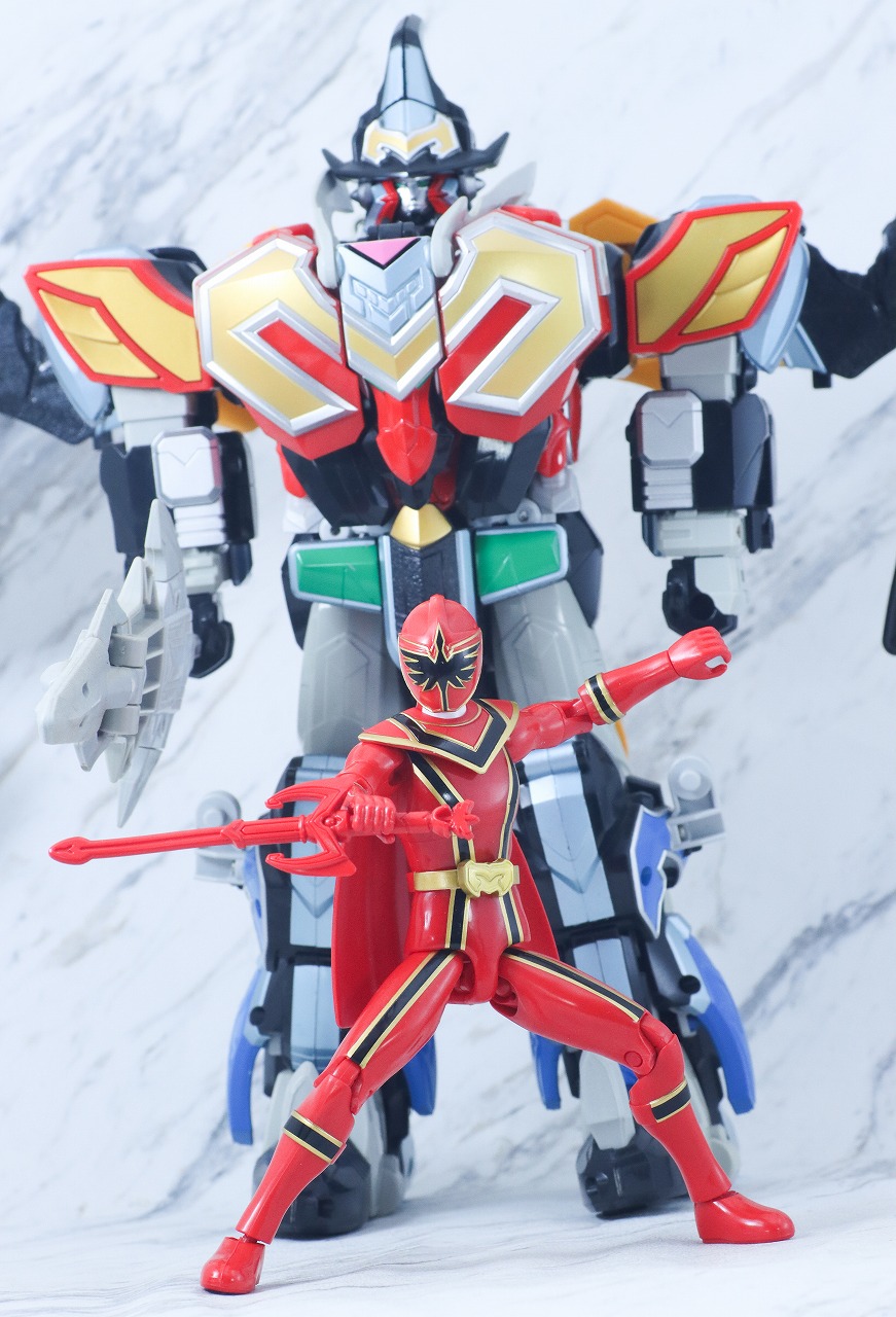 アクションヒーロー　マジレッド　レビュー　アクション