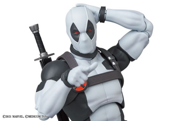 MAFEX　デッドプール X-FORCE Ver.