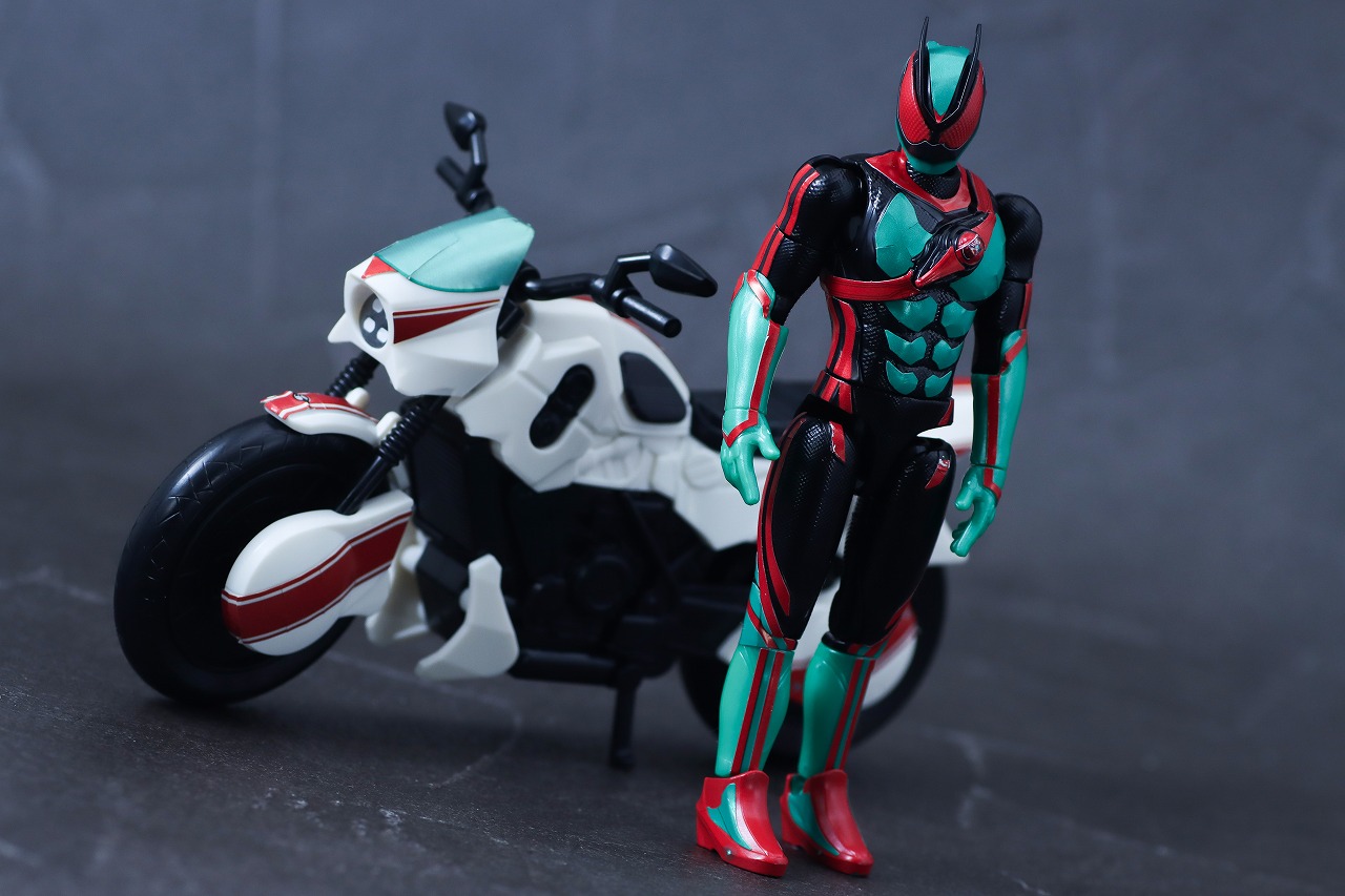 装動　仮面ライダーゼッツ フィジカムインパクト&コードゼロイダー　レビュー