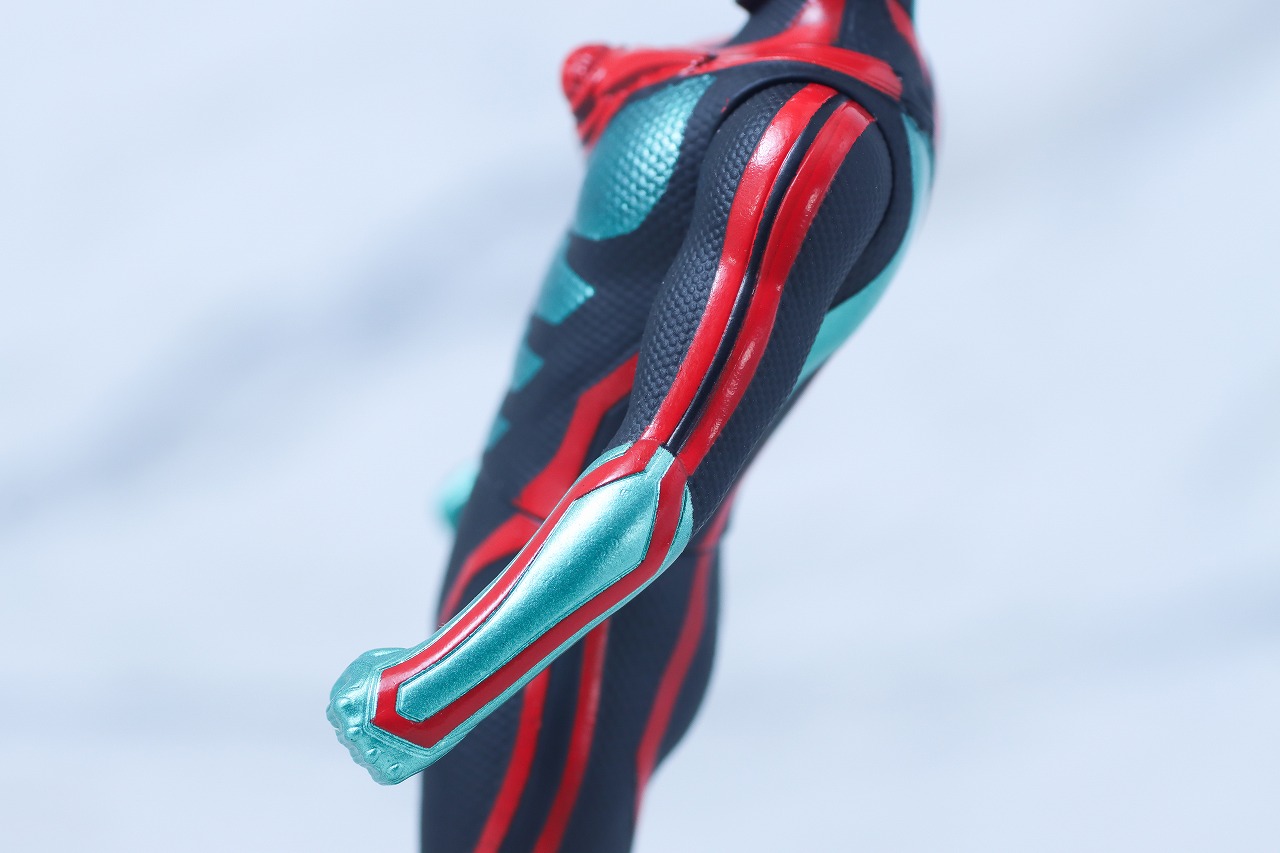 ライダーヒーローシリーズ　仮面ライダーゼッツ フィジカムインパクト 重塗装ver.　レビュー　本体