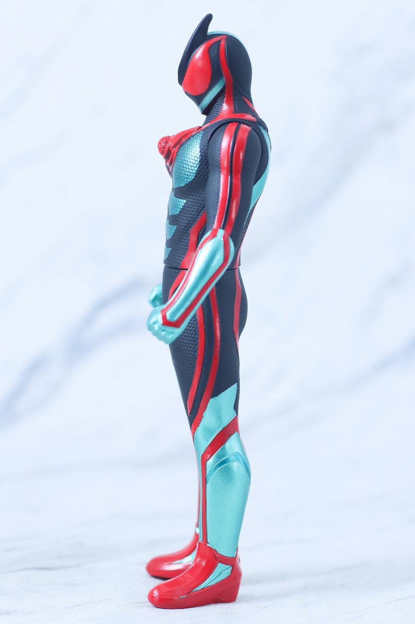 ライダーヒーローシリーズ　仮面ライダーゼッツ フィジカムインパクト 重塗装ver.　レビュー　本体