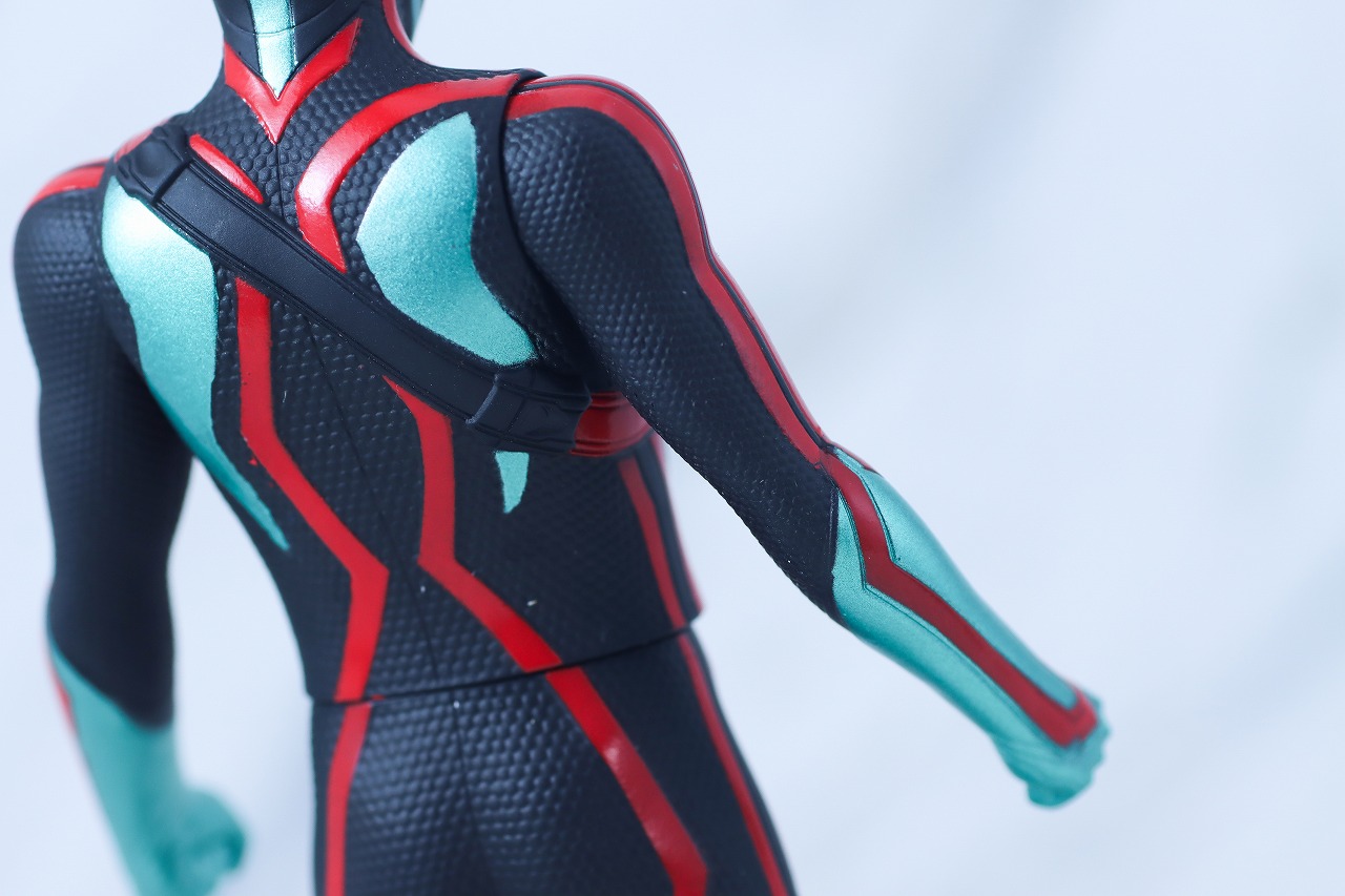 ライダーヒーローシリーズ　仮面ライダーゼッツ フィジカムインパクト 重塗装ver.　レビュー　本体