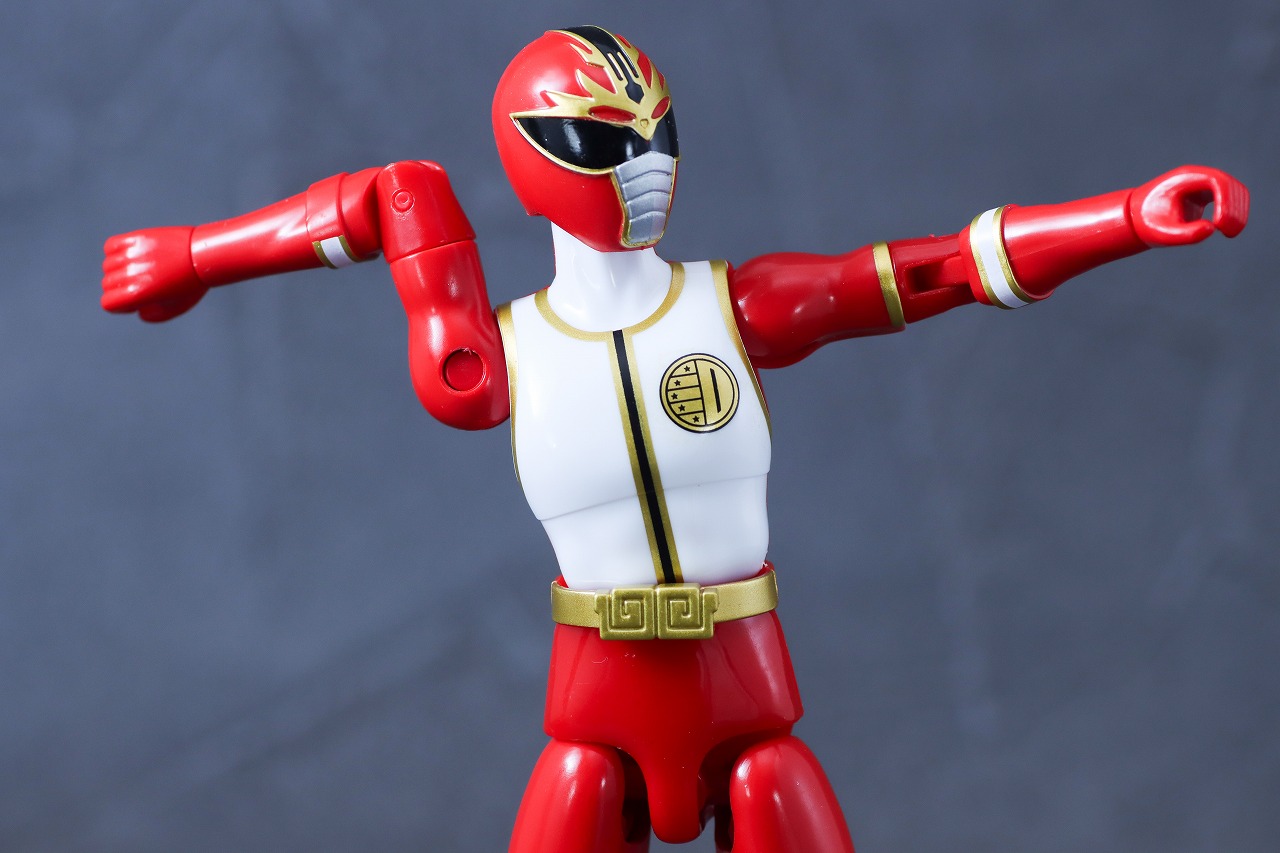 アクションヒーロー　リュウレンジャー　レビュー　可動範囲