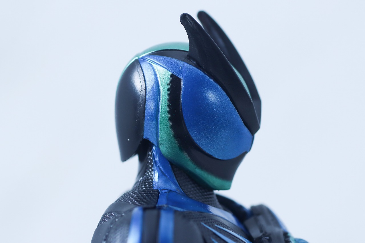 仮面ライダーアクションフィギュア　仮面ライダーゼッツ テクノロムストリーム　レビュー　本体