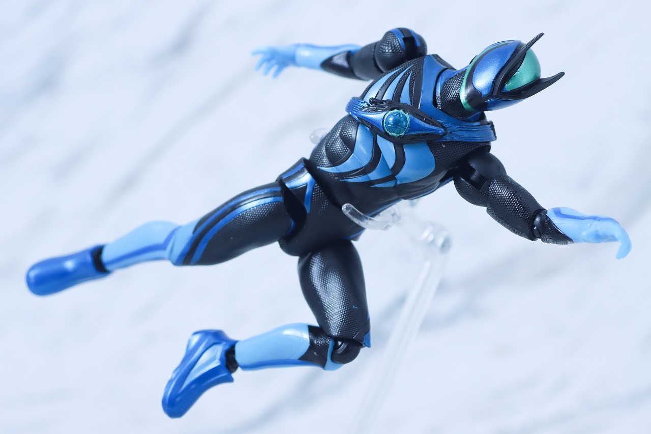 仮面ライダーアクションフィギュア　仮面ライダーゼッツ テクノロムストリーム　レビュー　アクション