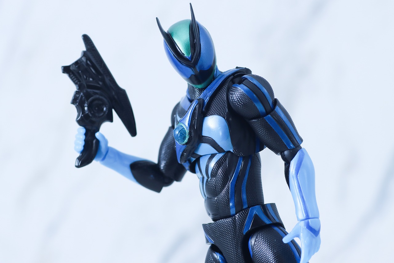 仮面ライダーアクションフィギュア　仮面ライダーゼッツ テクノロムストリーム　レビュー　アクション