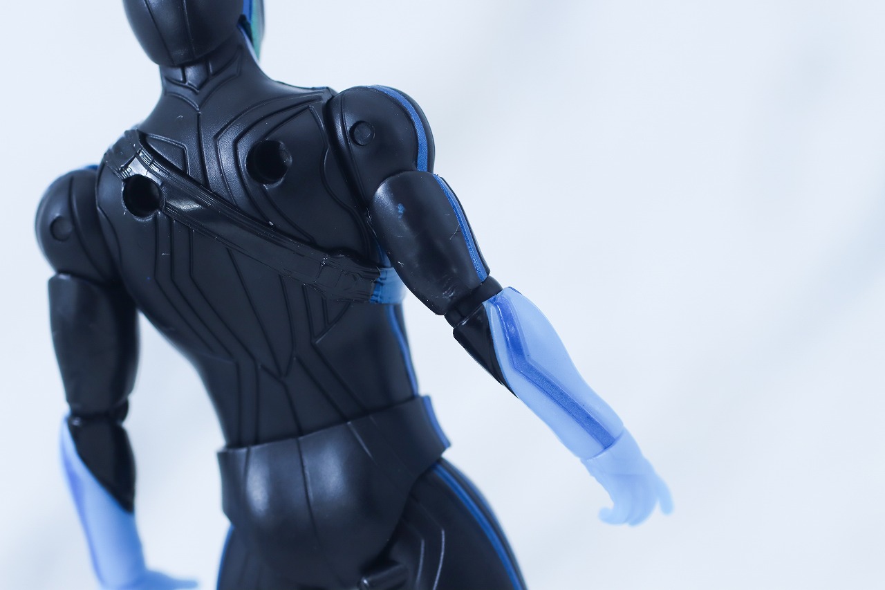 仮面ライダーアクションフィギュア カプセムチェンジコレクション　仮面ライダーゼッツ テクノロムセット　レビュー　本体