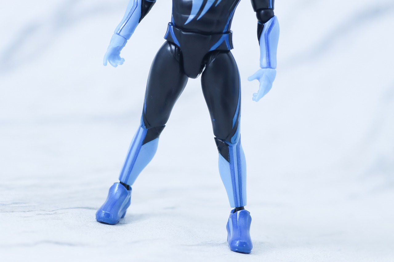 仮面ライダーアクションフィギュア カプセムチェンジコレクション　仮面ライダーゼッツ テクノロムセット　レビュー　本体