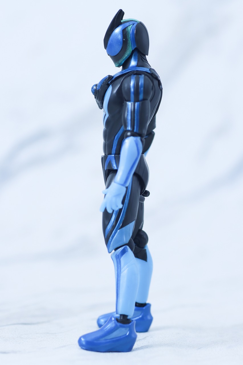 仮面ライダーアクションフィギュア カプセムチェンジコレクション　仮面ライダーゼッツ テクノロムセット　レビュー　本体