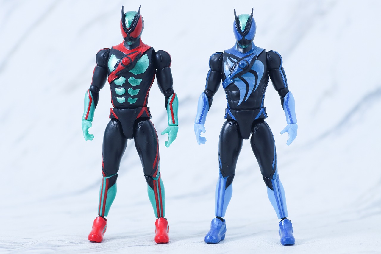 仮面ライダーアクションフィギュア カプセムチェンジコレクション　仮面ライダーゼッツ テクノロムセット　レビュー　本体　フィジカムインパクト　比較