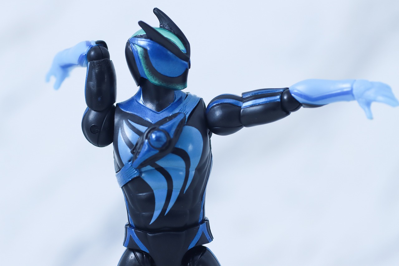 仮面ライダーアクションフィギュア カプセムチェンジコレクション　仮面ライダーゼッツ テクノロムセット　レビュー　可動範囲