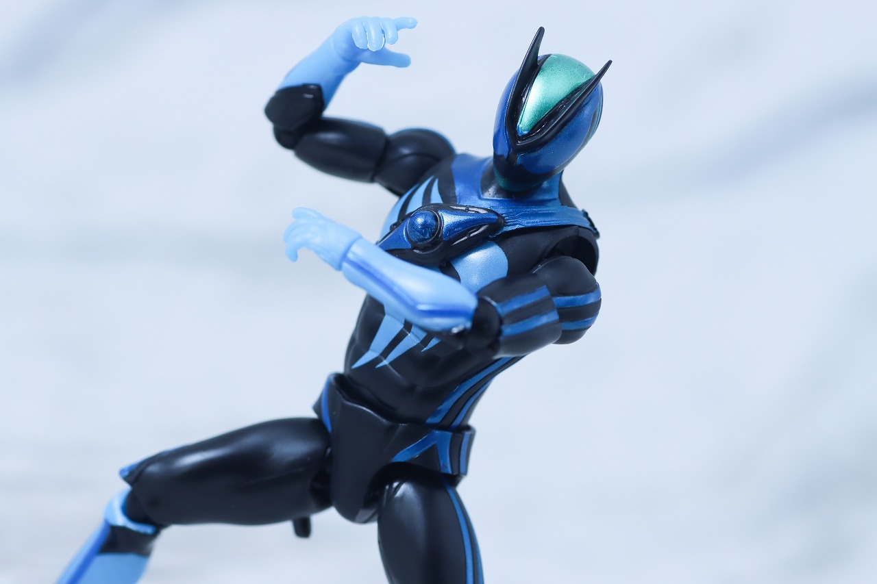 仮面ライダーアクションフィギュア カプセムチェンジコレクション　仮面ライダーゼッツ テクノロムセット　レビュー　アクション
