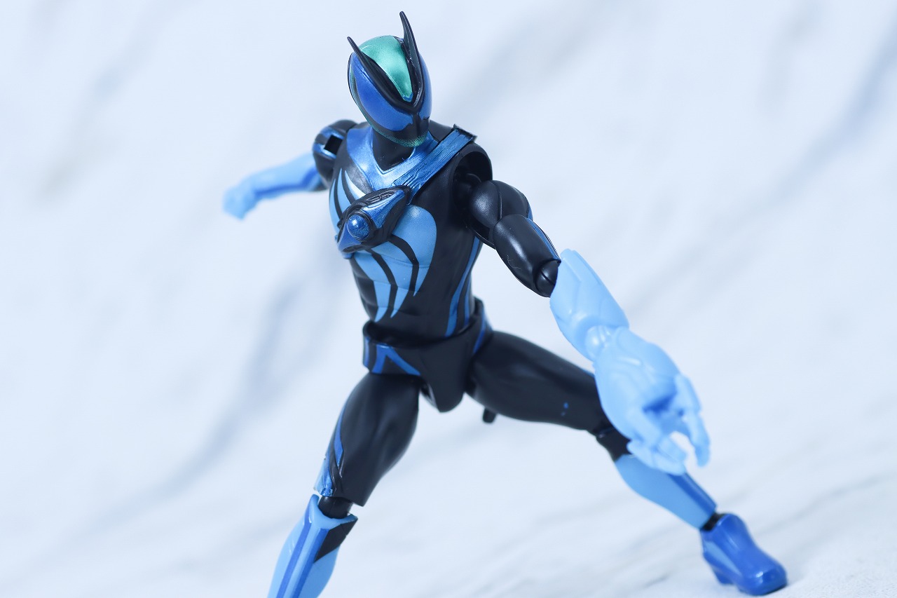 仮面ライダーアクションフィギュア カプセムチェンジコレクション　仮面ライダーゼッツ テクノロムセット　レビュー　アクション