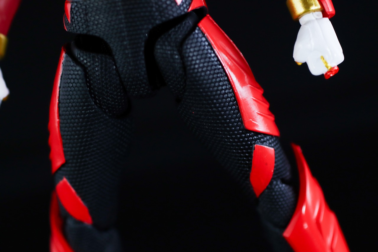 S.H.フィギュアーツ　ゴジュウルフ　レビュー　本体