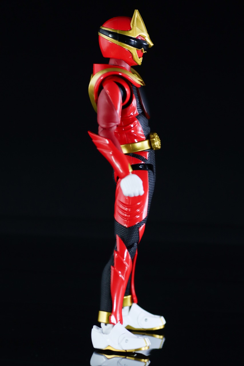 S.H.フィギュアーツ　ゴジュウルフ　レビュー　本体