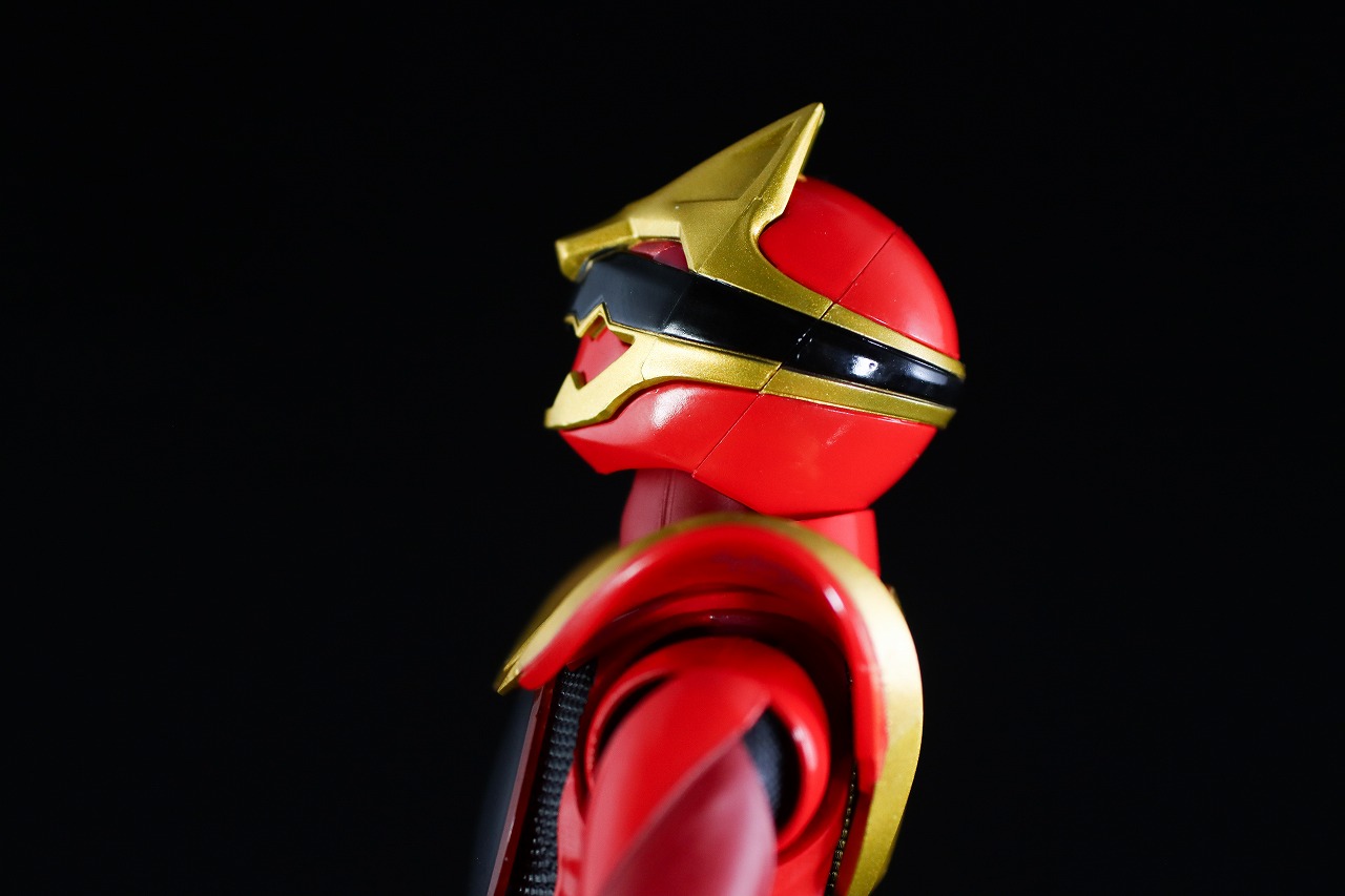 S.H.フィギュアーツ　ゴジュウルフ　レビュー　可動範囲