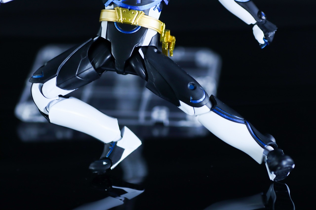 S.H.フィギュアーツ　仮面ライダーデュランダル オーシャンヒストリー　レビュー　可動範囲