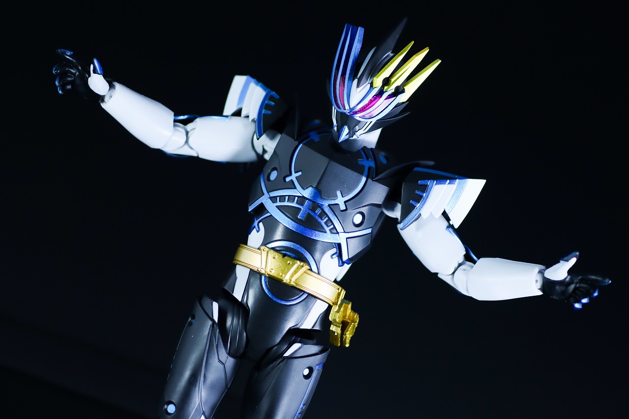 S.H.フィギュアーツ　仮面ライダーデュランダル オーシャンヒストリー　レビュー　アクション